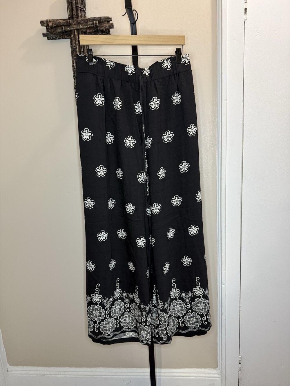 NWT Bloomchic Boho Wide Pants Size 26